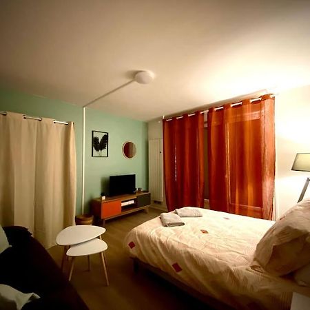 T2 Cosy Proche Hopital + Parking Gratuit Sur Place Auxerre Dış mekan fotoğraf